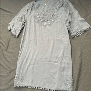 Elegant Light Gray Women's Dress